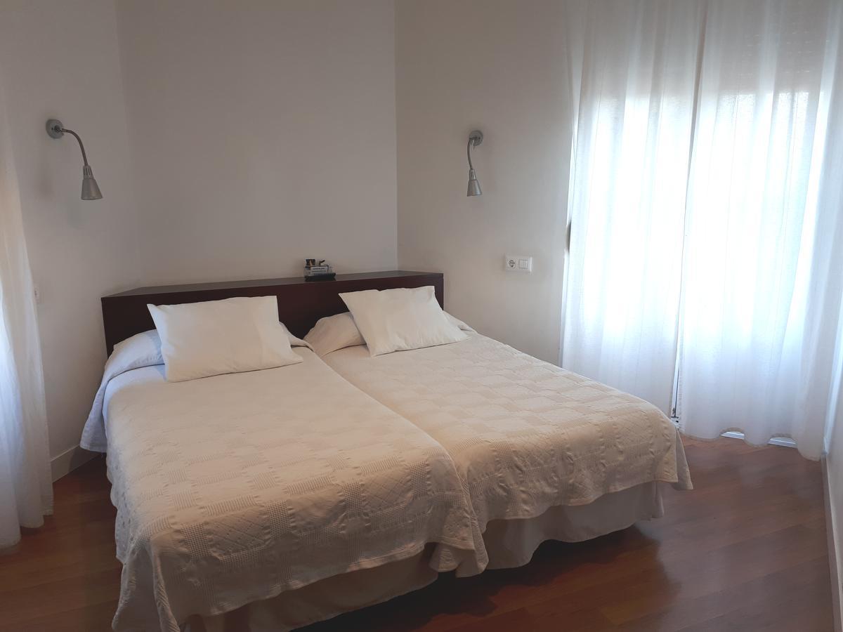 Hostal Santa Isabel マドリード エクステリア 写真